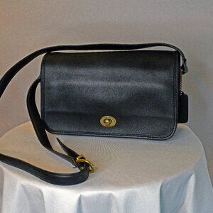 Black Coach Vintage (I believe) purse with hang tag